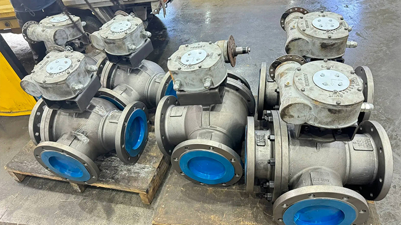 3-way ball valve actuation and material selection guide