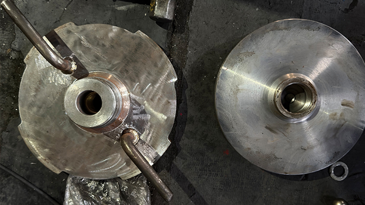 Pigging valve internal disc components