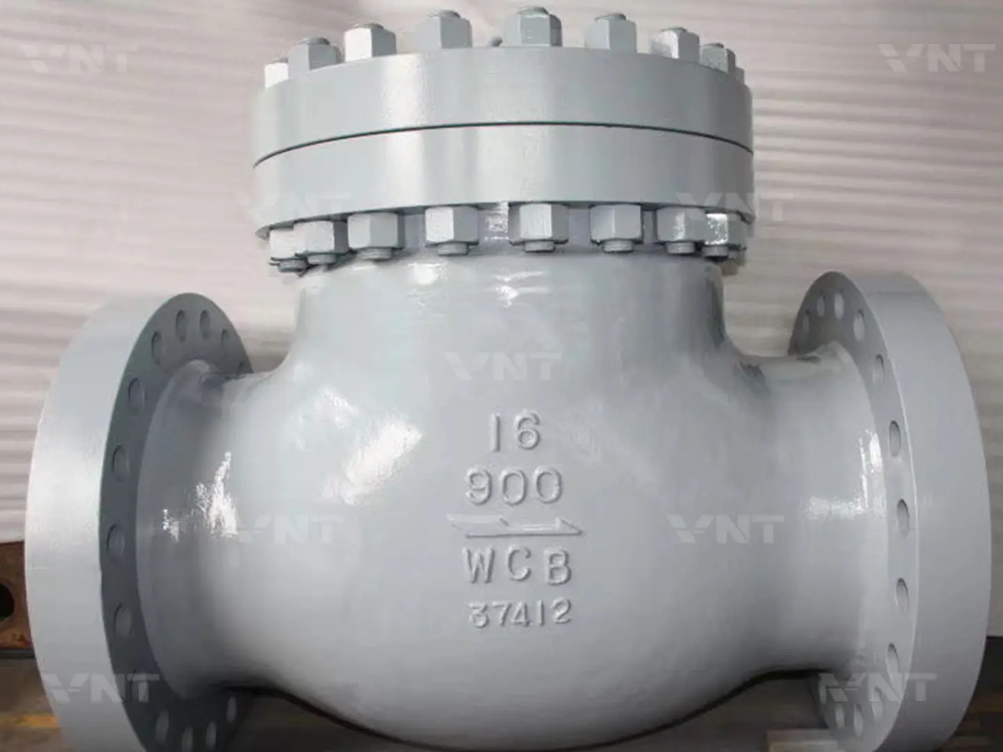 16-inch Class 900 Cast Steel Swing Check Valve 16-inch Class 900 cast steel swing check valve