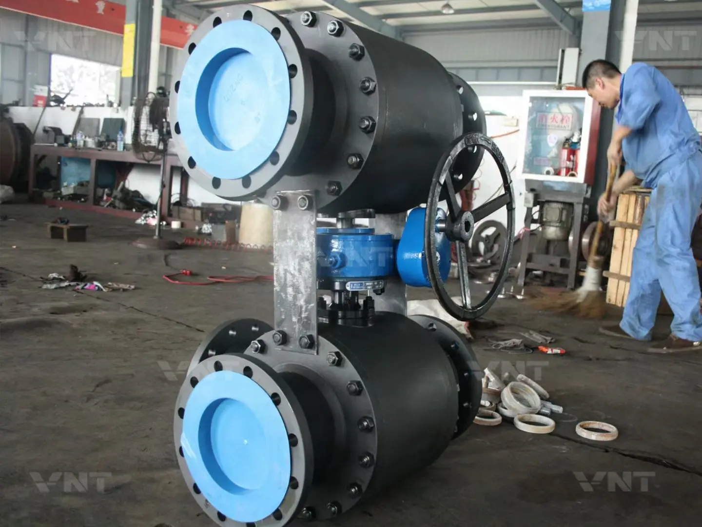 Duplex 3-way ball valve workshop side view