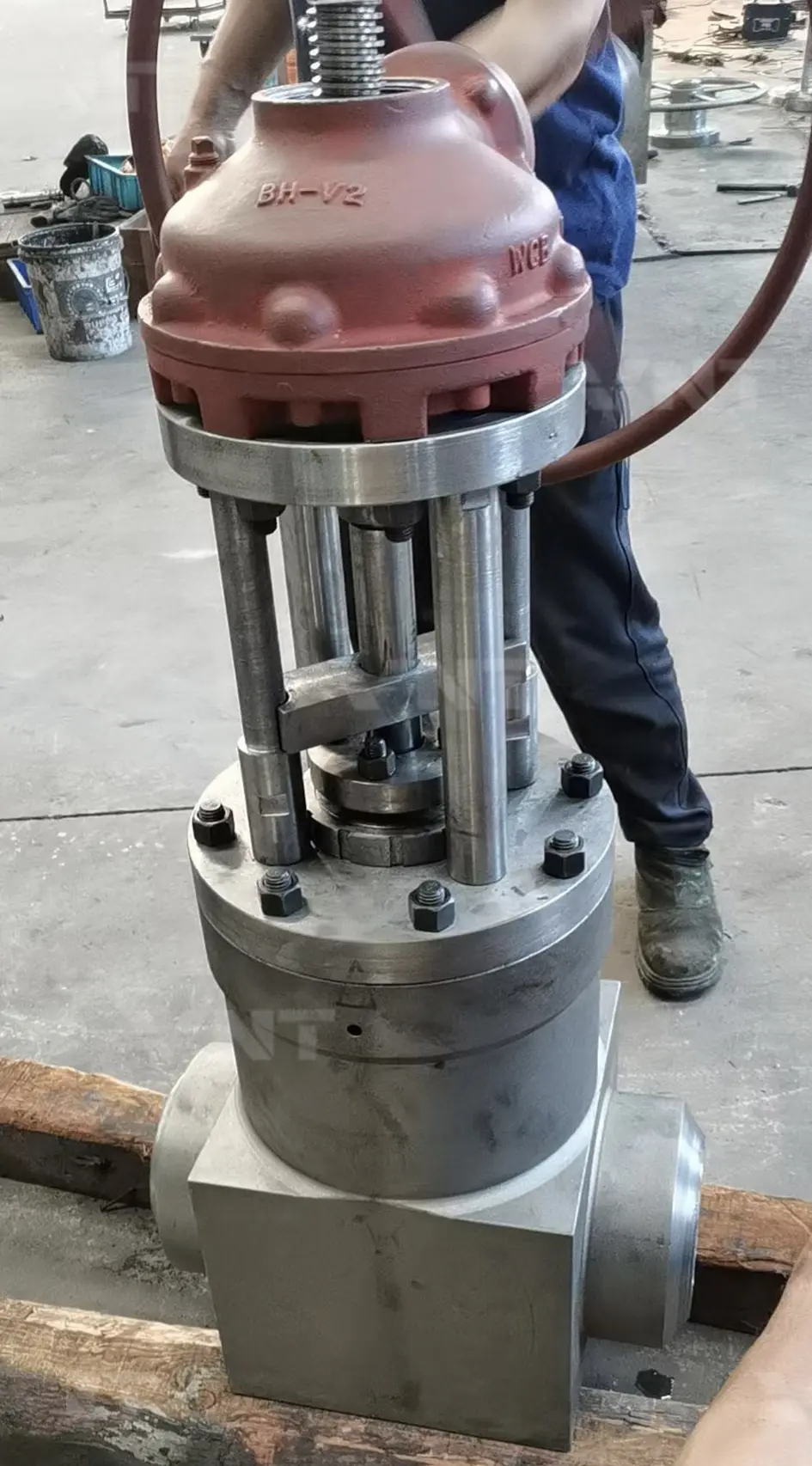 Pressure Seal Small Diameter Forged Steel Wedge Gate Valve