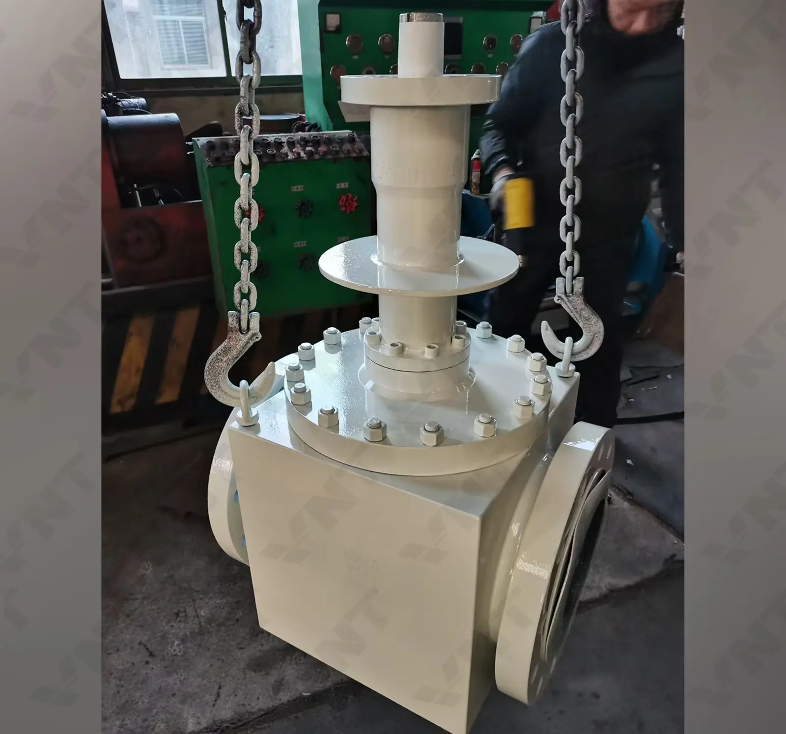 6 inch Class 300 F316 top-entry cryogenic ball valve for LNG service