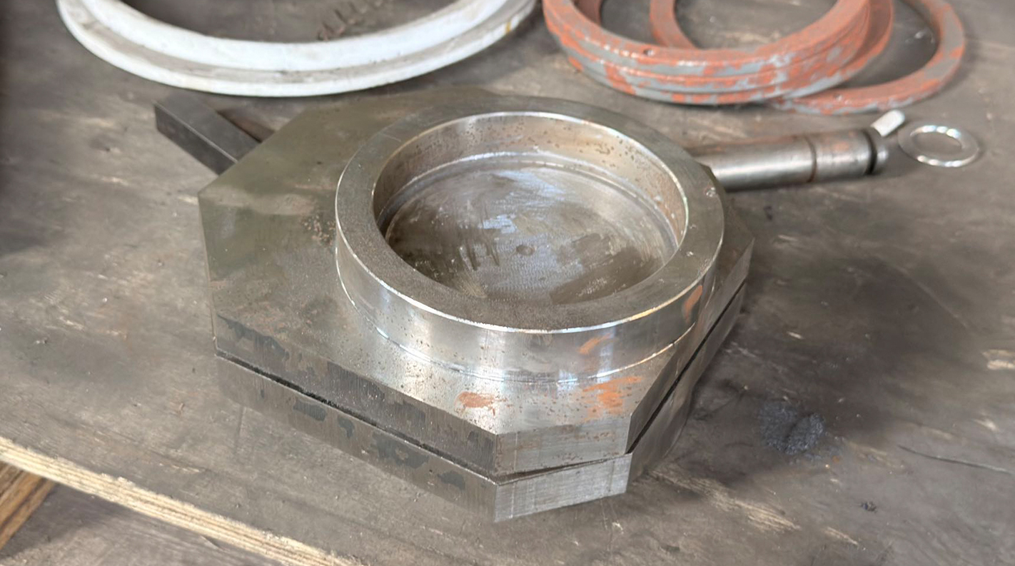Internal parts machining for the 6 inch Class 1500 A105 forged steel gate valve